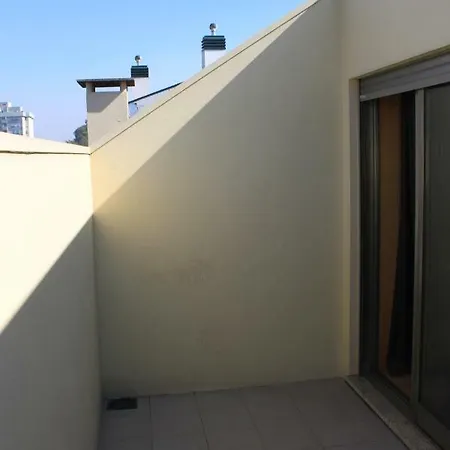 Flamingo Rose Apartment